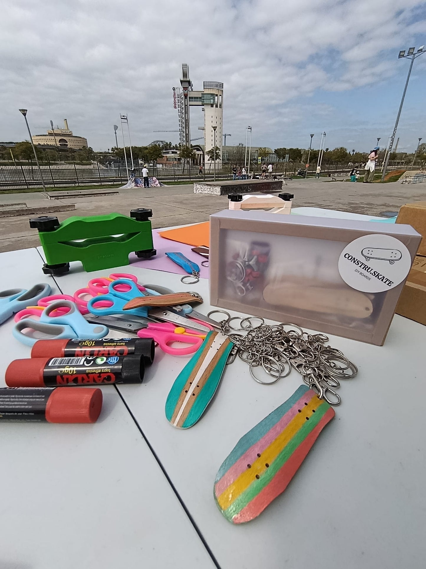 Kit Pintura – ¡Decora tu mini tabla de skate!